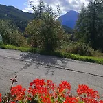 Casa Richardette Relax In The Woods Apartment Sauze D'Oulx
