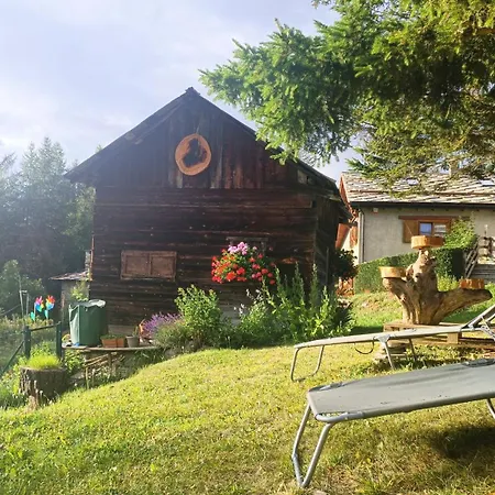 Casa Richardette Relax In The Woods Apartment *